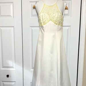 Vtg Morgan & Co. White and Cream Embellished Gown